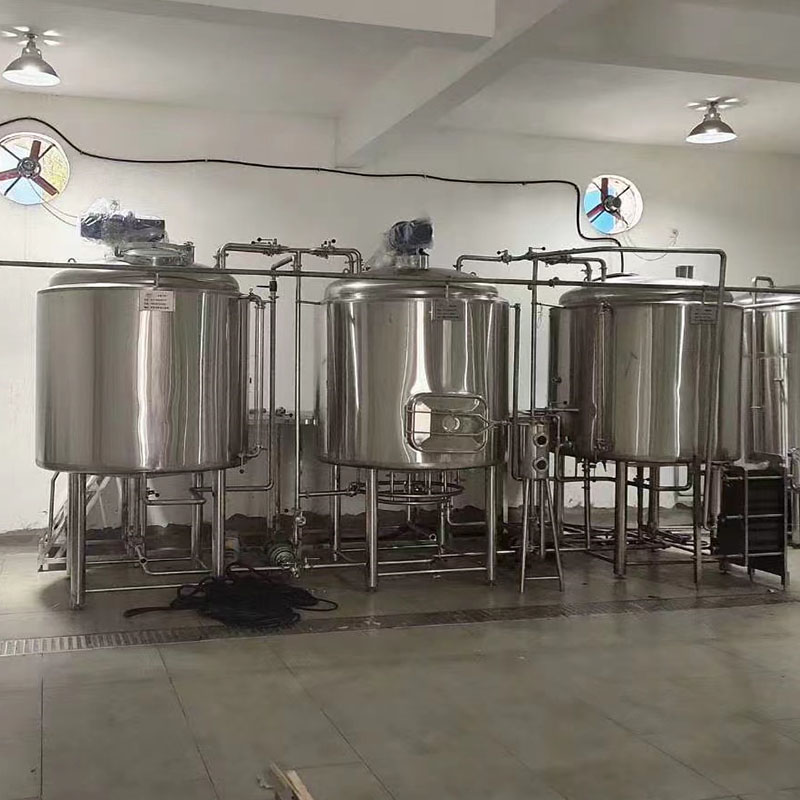 隆化精酿啤酒设备厂—如何延长精酿啤酒设备的使用寿命